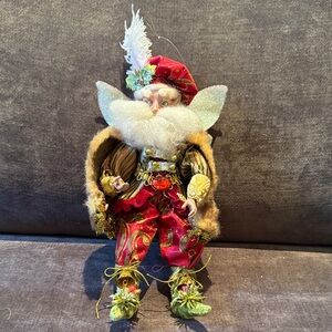 Mark Roberts RARE Festive Red & Green Fairy of Miracles small Figurine 51-02442